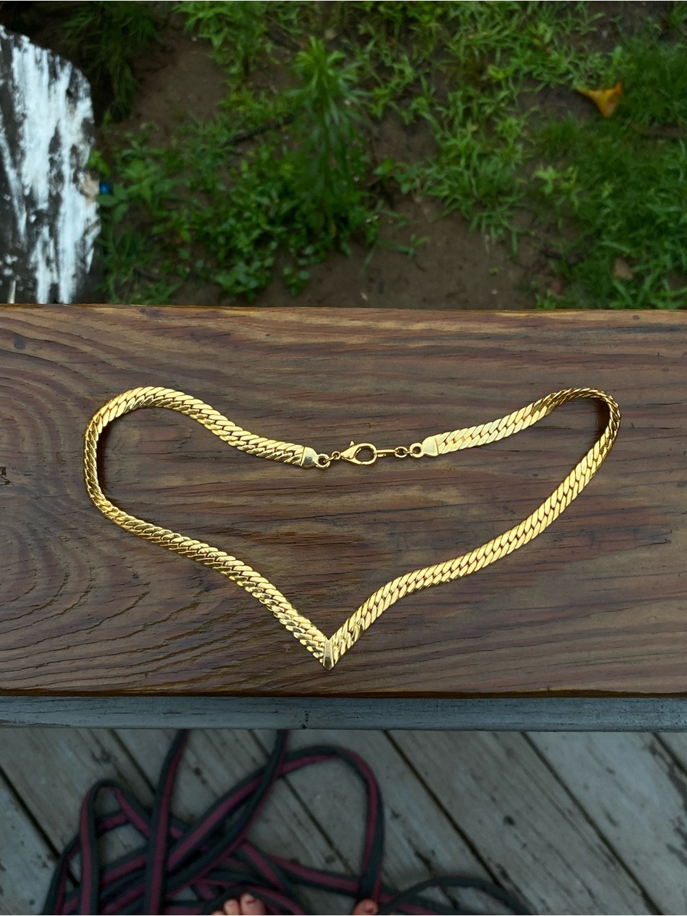Joan Rivers Gold tone Herringbone Chevron Necklace with Distinctive V drop - Picture 3 of 10